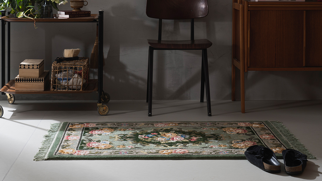 “家の顔”となる玄関まわりをラグで整える