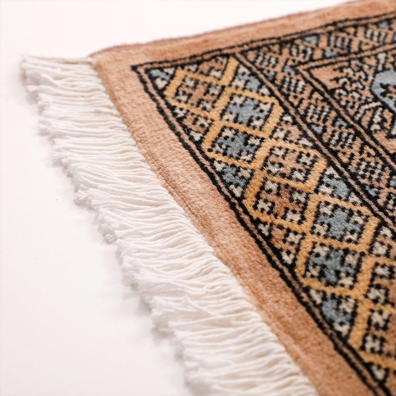 手織り ウール100% 「パキスタン緞通 ボハラ」 | Happy Rug Market