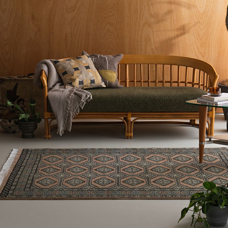 000000000046-05.jpg?size=l&w=