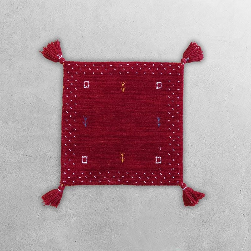 Classic Vintage｜段通・高級ラグの重厚なデザイン | Happy Rug Market